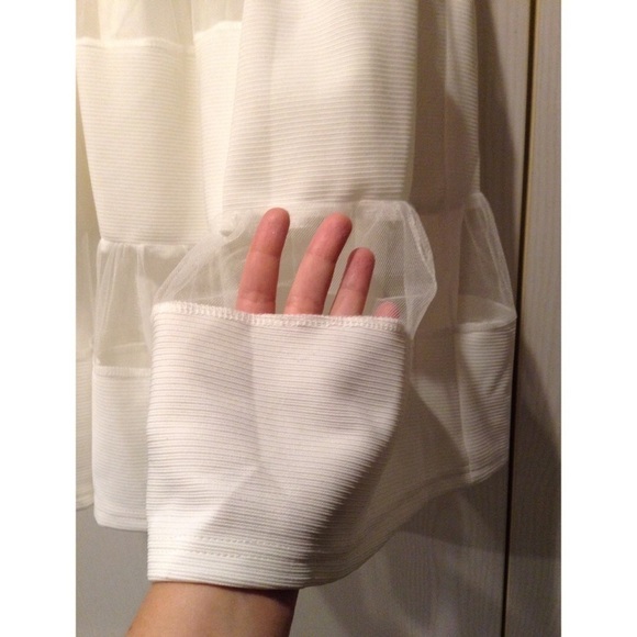 💕DAINTY HOOLIGAN💕 Short White Dress ~ DAMAGED - Picture 6 of 6